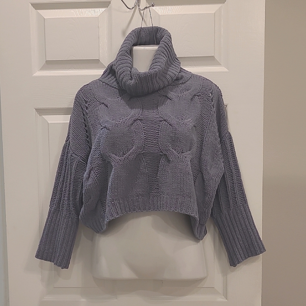 Chenille Y2k Soft Grey Cropped Baggy Enlarged Cable Sweater Sz XS Moon & Madison
